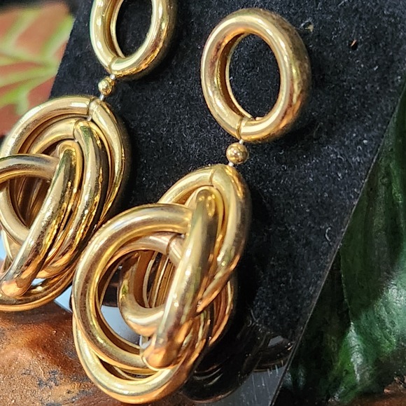 Vintage gold dangle open circle earrings‎ - Picture 3 of 4